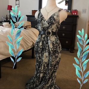 Black and white floral maxi dress!!